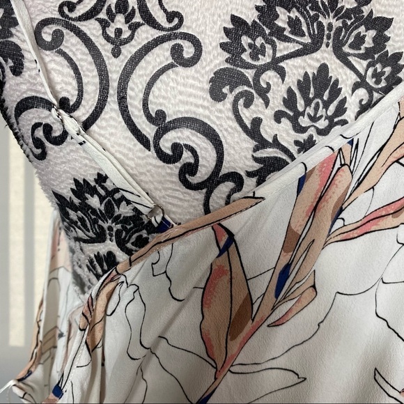 1. State Printed One- Shoulder Cocktail Dress.  Super bloom. Boho cold shoulder - Picture 9 of 13